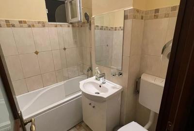 Apartament cu 4 camere decomandat în Tătărași - 2