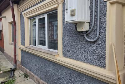 Casă cu 4 camere cu Teren 236 Mp în Central - 15