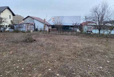 Teren de 1860 mp, în Nisipoasa - 3