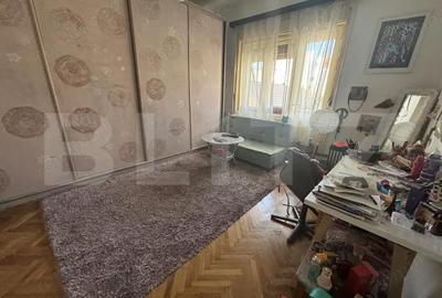 Apartament cu 5 camere decomandat în Ultracentral