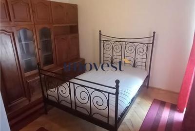 Apartament cu 3 camere în Micro 15 - 2