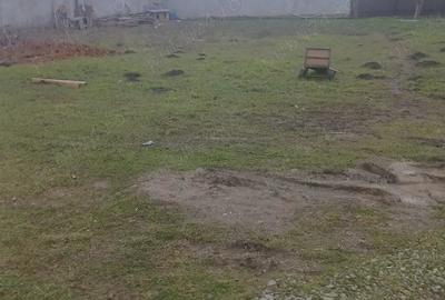 Teren de 1000 mp, în Vânători - 6