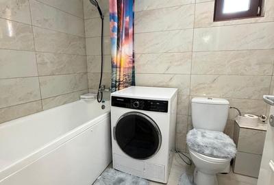 Apartament cu 2 camere decomandat în Miroslava