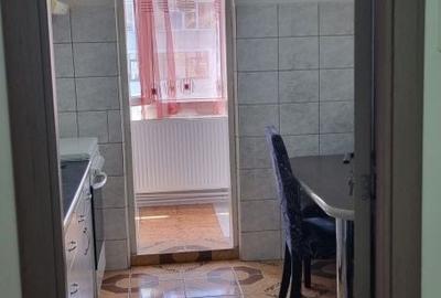 Apartament cu 2 camere decomandat în Micro 20 - 3