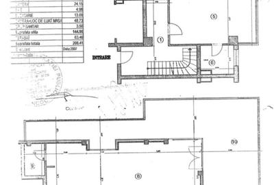 Apartament cu 3 camere decomandat în Central