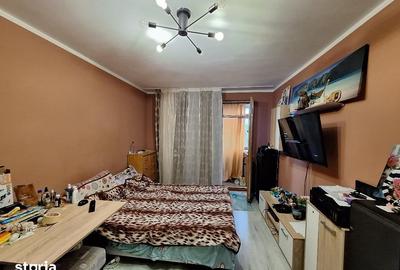 Apartament cu 3 camere în Mazepa 2