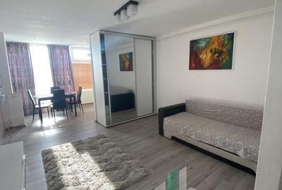 Garsonieră semidecomandată, mobilată în Mărăști