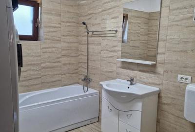 Casă cu Teren 576 Mp în Șag