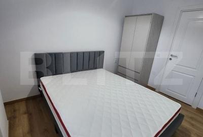 Apartament cu 3 camere semidecomandat în Iris