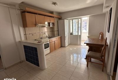 Apartament cu 2 camere decomandat în Ultracentral