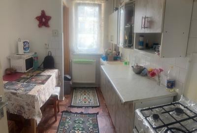 Apartament cu 2 camere semidecomandat în 13 Decembrie - 7