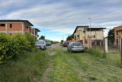 Teren de 918 mp, în Viticultori - 7