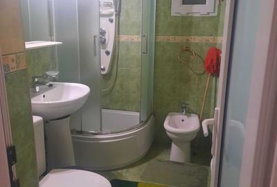 Apartament cu 3 camere în Cantemir