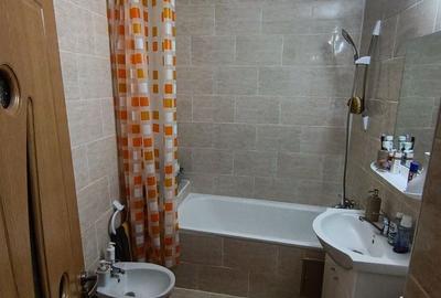 Apartament cu 3 camere decomandat în Hudum - 4
