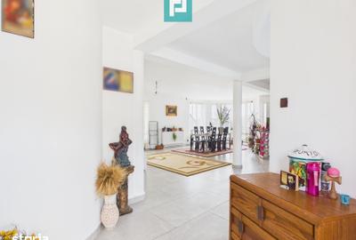 Casă cu 7 camere cu Teren 1482 Mp în Nojorid - 10