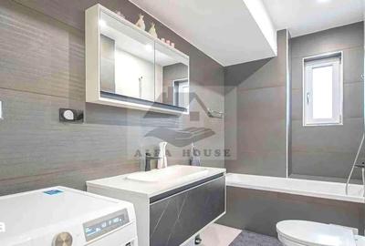 Apartament cu 4 camere în Tractorul