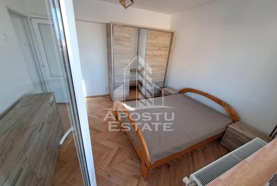 Apartament cu 2 camere decomandat în Intim - 4