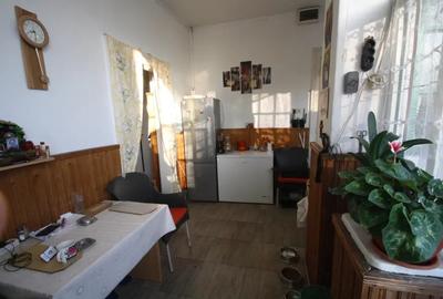 Casă cu 5 camere cu Teren 953 Mp în Fratelia - 5