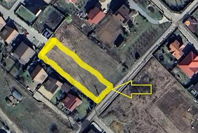 Teren de 1300 mp, în Corunca