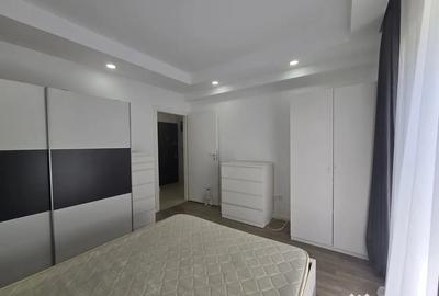 Apartament cu 2 camere semidecomandat în Ștefăneștii de Jos