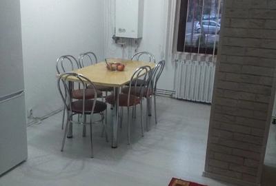Apartament cu 2 camere decomandat în Alfa