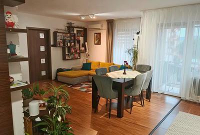 Apartament cu 3 camere semidecomandat în Florești - 2