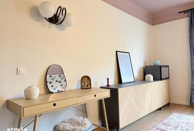 Apartament cu 3 camere semidecomandat în Central - 2