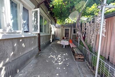 Casă individuală cu 3 camere cu Canalizare în Tomis II - 4