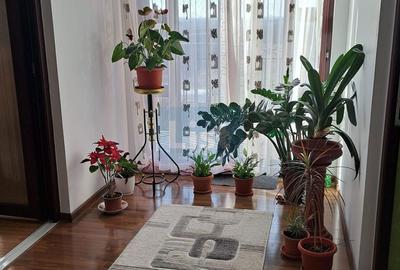 Casă cu 5 camere cu Teren 1100 Mp în Vânători - 6