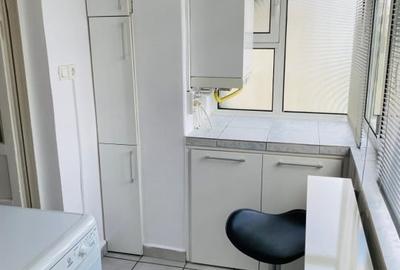 Apartament cu 2 camere decomandat, mobilat în Badea Cârțan - 4