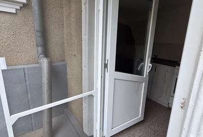 Casă cu 3 camere cu Teren 270 Mp în Central