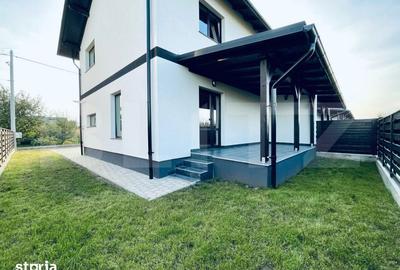 Casă cu 3 camere cu Teren 200 Mp în Ipotești - 3