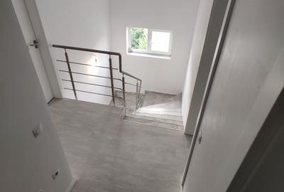 Casă cu 4 camere cu Teren 573 Mp în Central - 16