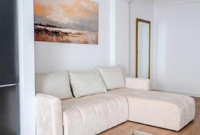 Apartament cu 2 camere decomandat în Central - 2