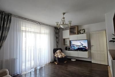 Apartament cu 2 camere decomandat în Metalurgiei