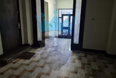 Apartament cu 4 camere decomandat în Unirii - 15