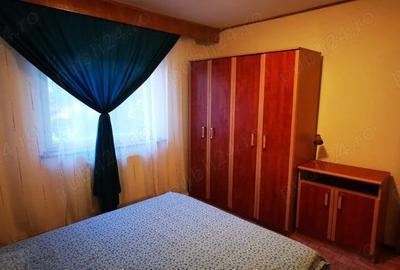 Apartament cu 2 camere decomandat în Eremia