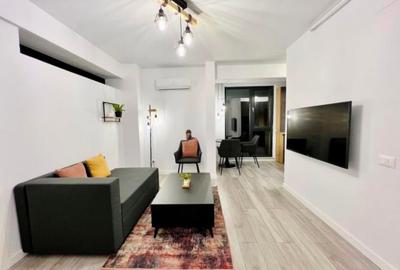 Apartament cu 2 camere semidecomandat în 13 Septembrie
