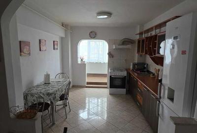Apartament cu 2 camere decomandat în Faleza Nord - 4