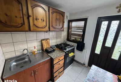 Casă cu 4 camere cu Teren 889 Mp în Cornu - 4