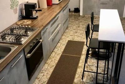 Apartament cu 4 camere decomandat în Între Lacuri - 3