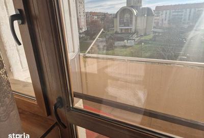 Apartament cu 2 camere decomandat în Carpați 2 - 7