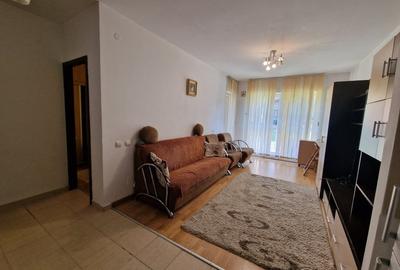 Apartament cu 2 camere semidecomandat, mobilat în Tătărași