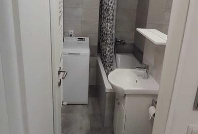 Garsonieră decomandată în Tudor