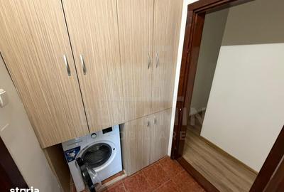 Apartament cu 2 camere decomandat în 1 Mai