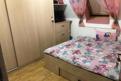 Apartament cu 2 camere decomandat în Dâmbovița - 2