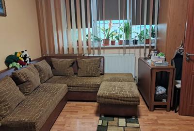 Apartament cu 2 camere nedecomandat în Central