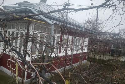 Casă cu Teren 1164 Mp în Central