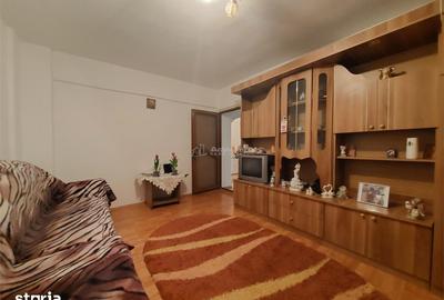 Apartament cu 3 camere decomandat în Dorobanți