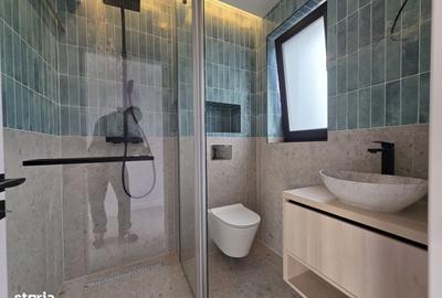 Casă cu 4 camere cu Teren 335 Mp în Primăverii